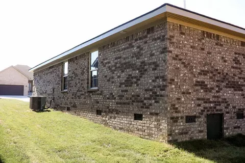 641 Fourwinds Dr, Richmond, KY 40475 photo 5