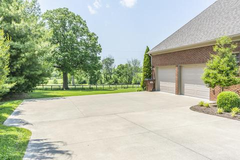 217 Squires Pointe Rd, Paris, KY 40361 photo 32