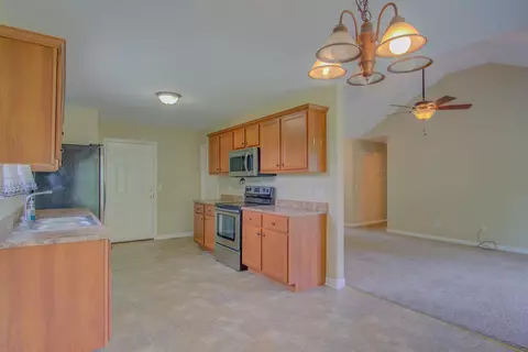 620 Walnut Creek Dr, Berea, KY 40403 photo 6