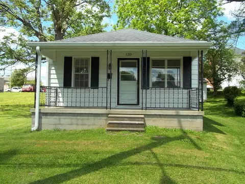 120 Mill St, Lancaster, KY 40444 photo 1