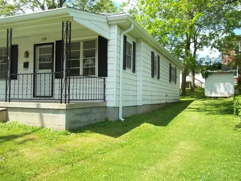 120 Mill St, Lancaster, KY 40444 photo 3
