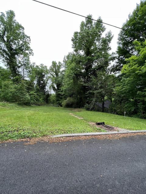318 Vandorn St, Corbin, KY 40701 photo 1