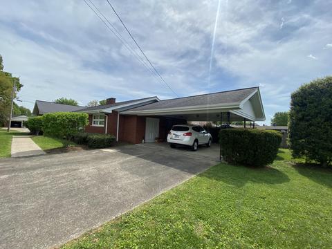701 Phillips Ln, Corbin, KY 40701 photo 2