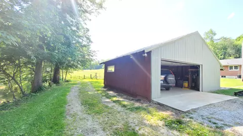 2875 Pointer Creek Rd, Science Hill, KY 42553 photo 40