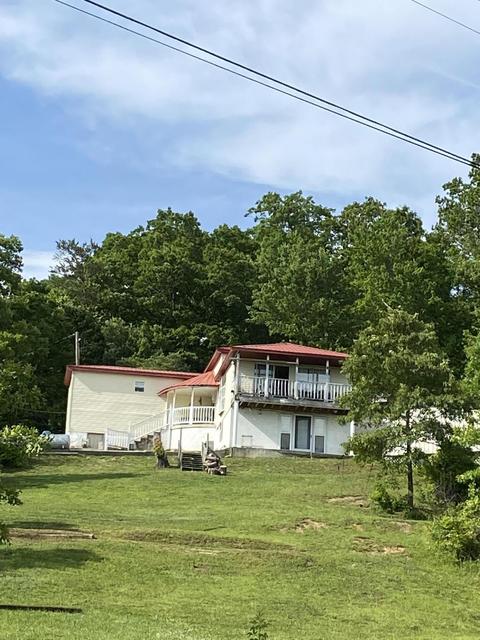 2964 Round Top Rd, Strunk, KY 42649