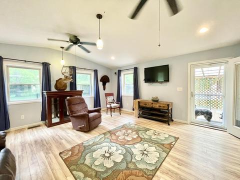 106 Lakeshore Rd, Burnside, KY 42519 photo 20