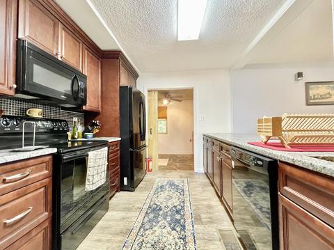 106 Lakeshore Rd, Burnside, KY 42519 photo 28