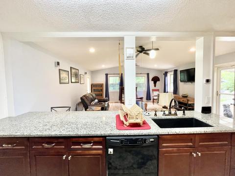 106 Lakeshore Rd, Burnside, KY 42519 photo 25
