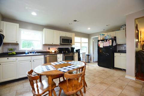604 N Powell Ave, Berea, KY 40403 photo 9