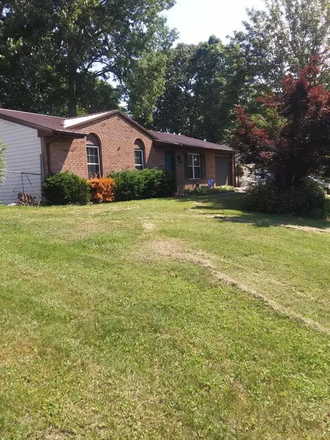 206 Persimmon, Corbin, KY 40701 photo 3