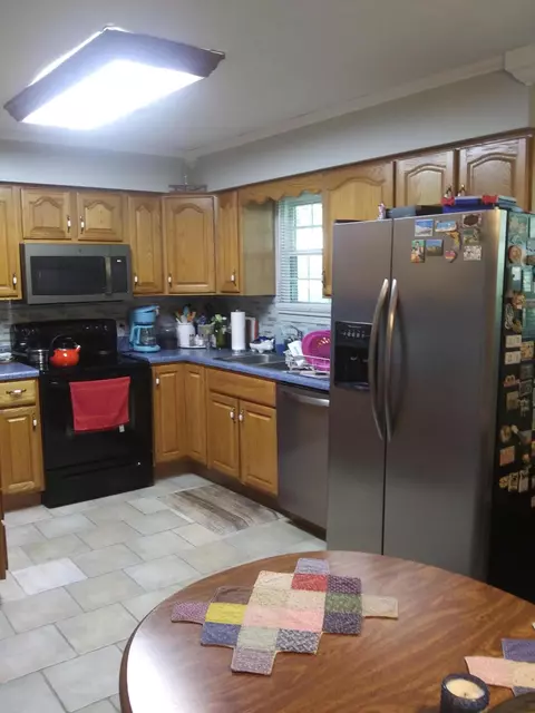 206 Persimmon, Corbin, KY 40701 photo 10