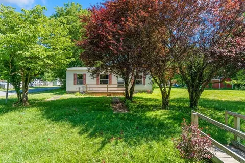 1201 Markham Ave, Paducah, KY 42003 photo 2