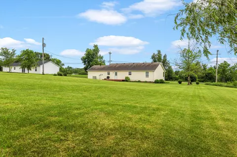 1012 Breezy Ln, Berea, KY 40403 photo 24