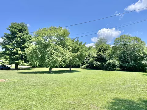 249 Sunset Dr, Bronston, KY 42518 photo 12