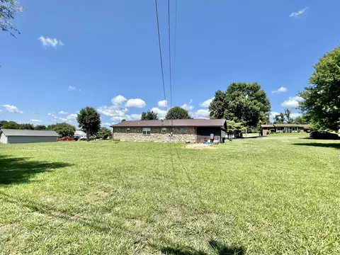 249 Sunset Dr, Bronston, KY 42518 photo 3