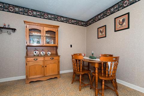 58 Vine St, Stanton, KY 40380 photo 10