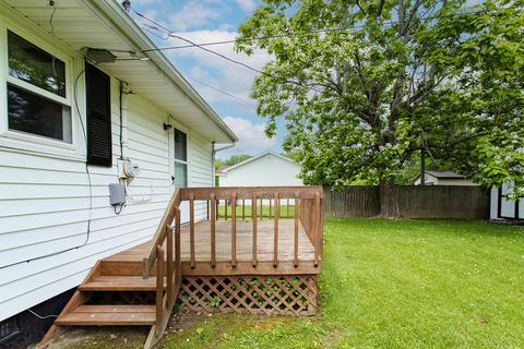 58 Vine St, Stanton, KY 40380 photo 7