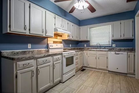 251 Double T Ln, Corbin, KY 40701 photo 6