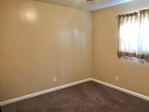 680 Eastview St, Grayson, KY 41143 photo 13