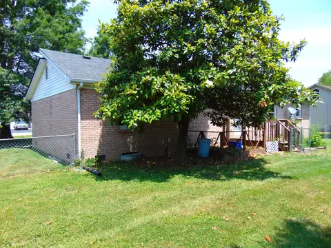 413 Meadow Dr, Berea, KY 40403 photo 24