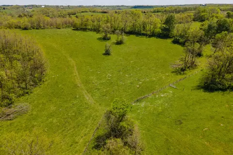 1270 Levy Rd, Paris, KY 40361 photo 2