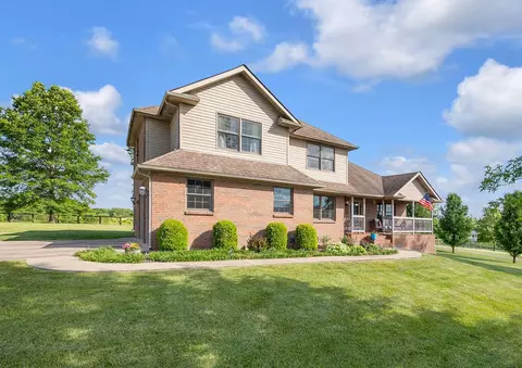 129 Squires Pointe Rd, Paris, KY 40361 photo 2