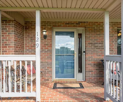 129 Squires Pointe Rd, Paris, KY 40361 photo 5