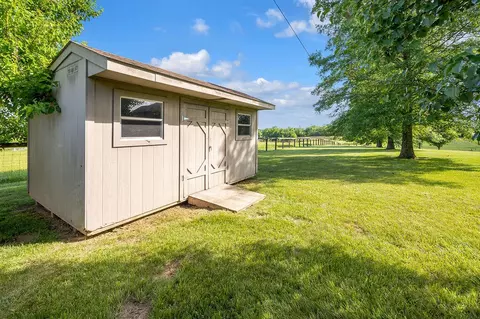 129 Squires Pointe Rd, Paris, KY 40361 photo 134