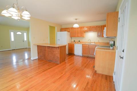 55 Bryan Dr, Corbin, KY 40701 photo 8