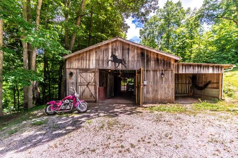 1061 Cedar Tree Rd, Mckee, KY 40447 photo 5