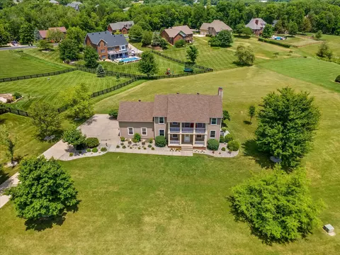 105 Royal Ct, Georgetown, KY 40324 photo 3