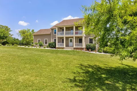 105 Royal Ct, Georgetown, KY 40324 photo 2