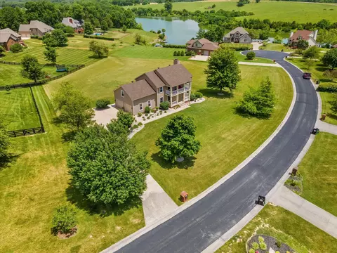 105 Royal Ct, Georgetown, KY 40324 photo 4