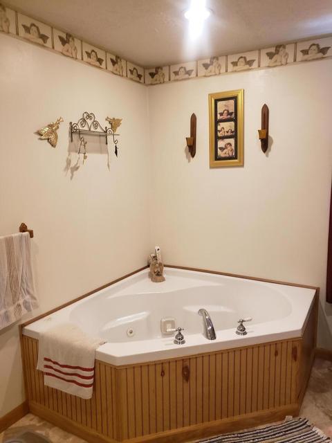 313 Springhill Dr, Paris, KY 40361 photo 2