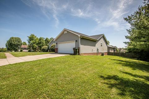 247 Williamsburg Ln, Georgetown, KY 40324 photo 2