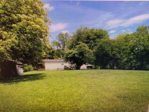 34 Moore Hill Ave, Corbin, KY 40701 photo 3