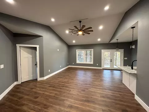 381 Legend Ln, Corbin, KY 40701 photo 6