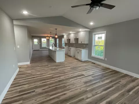771 Davis Rd, Corbin, KY 40701 photo 8