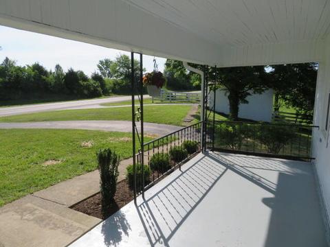 560 E Broadway St, Winchester, KY 40391 photo 27