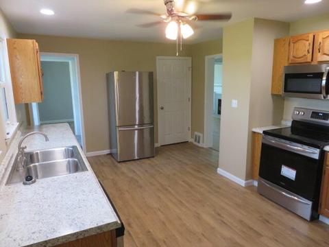560 E Broadway St, Winchester, KY 40391 photo 7