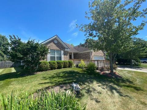 809 Eagle Crest Dr, Versailles, KY 40383 photo 2