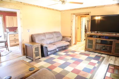 164 Pebble Branch Dr, Nancy, KY 42544 photo 18