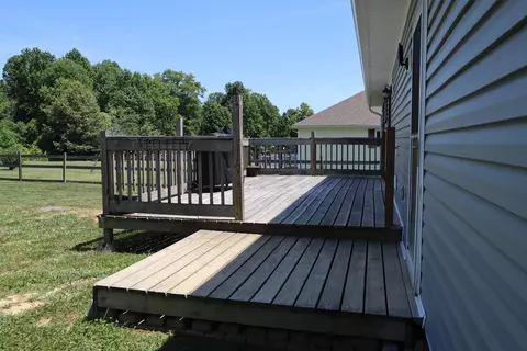 164 Pebble Branch Dr, Nancy, KY 42544 photo 13