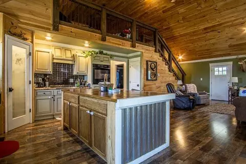 747 Davis Rd, Corbin, KY 40701 photo 8