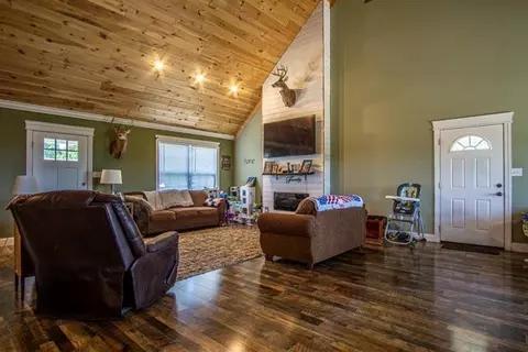 747 Davis Rd, Corbin, KY 40701 photo 9