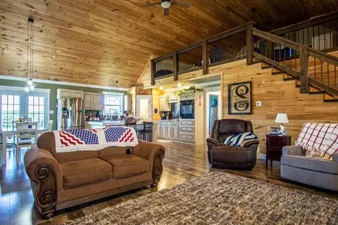 747 Davis Rd, Corbin, KY 40701 photo 3