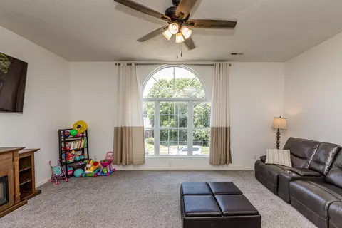 315 Williamsburg Ln, Georgetown, KY 40324 photo 16
