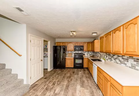 315 Williamsburg Ln, Georgetown, KY 40324 photo 4