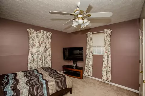 315 Williamsburg Ln, Georgetown, KY 40324 photo 9