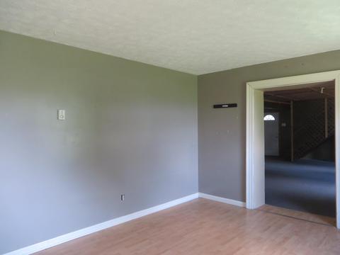 366 Stone Rd, Paris, KY 40361 photo 3